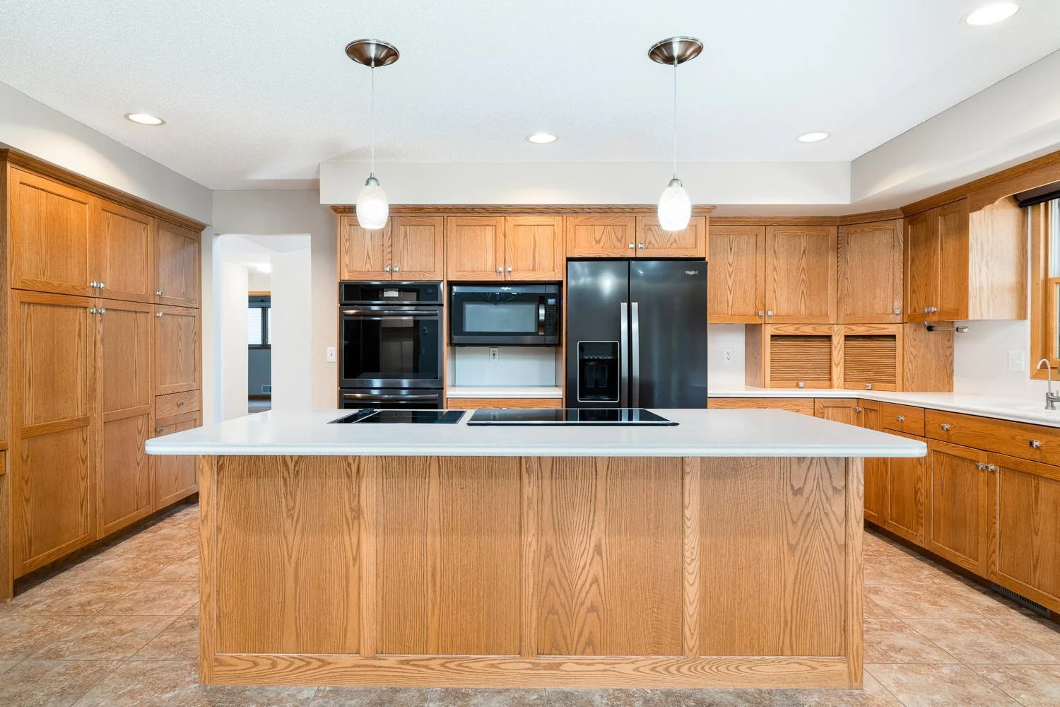 7371 Old Mill Rd-5.jpg