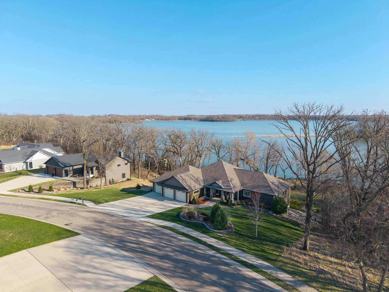 DJI_20250421180116_0030_D_001.jpg