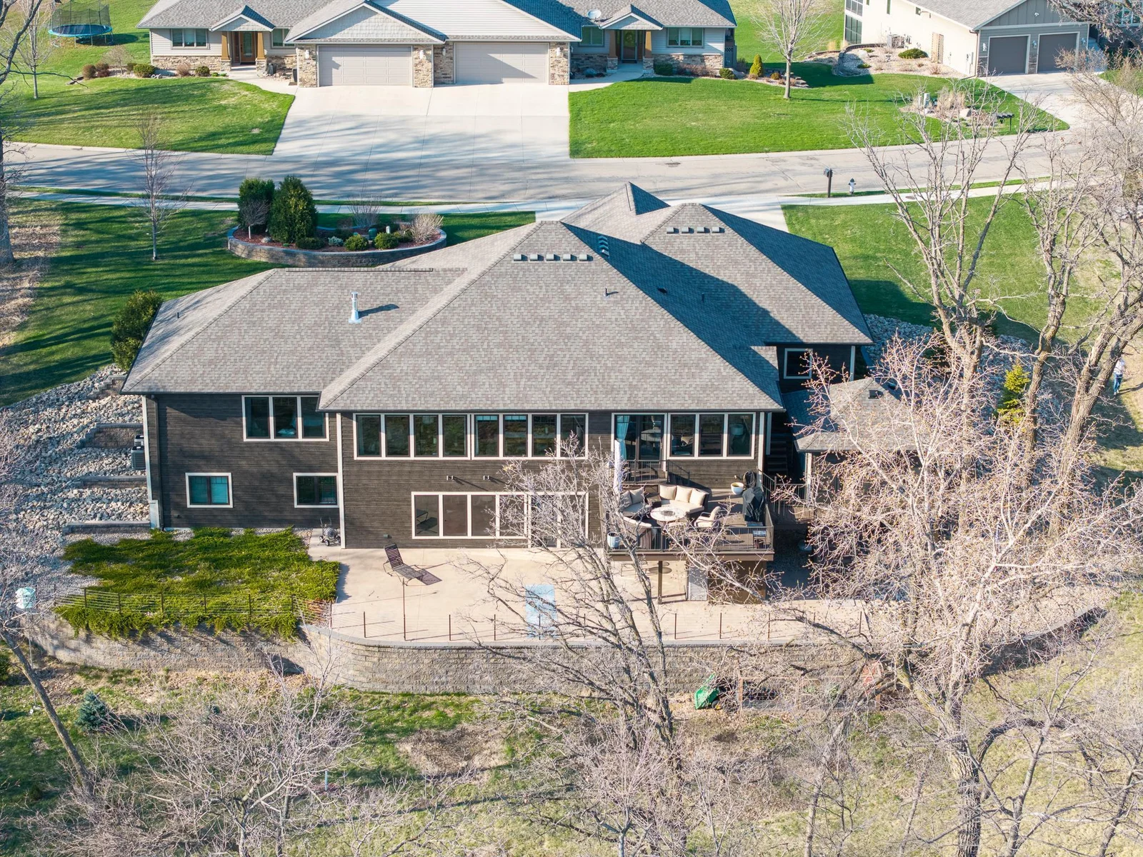DJI_20250421175514_0021_D_001.jpg