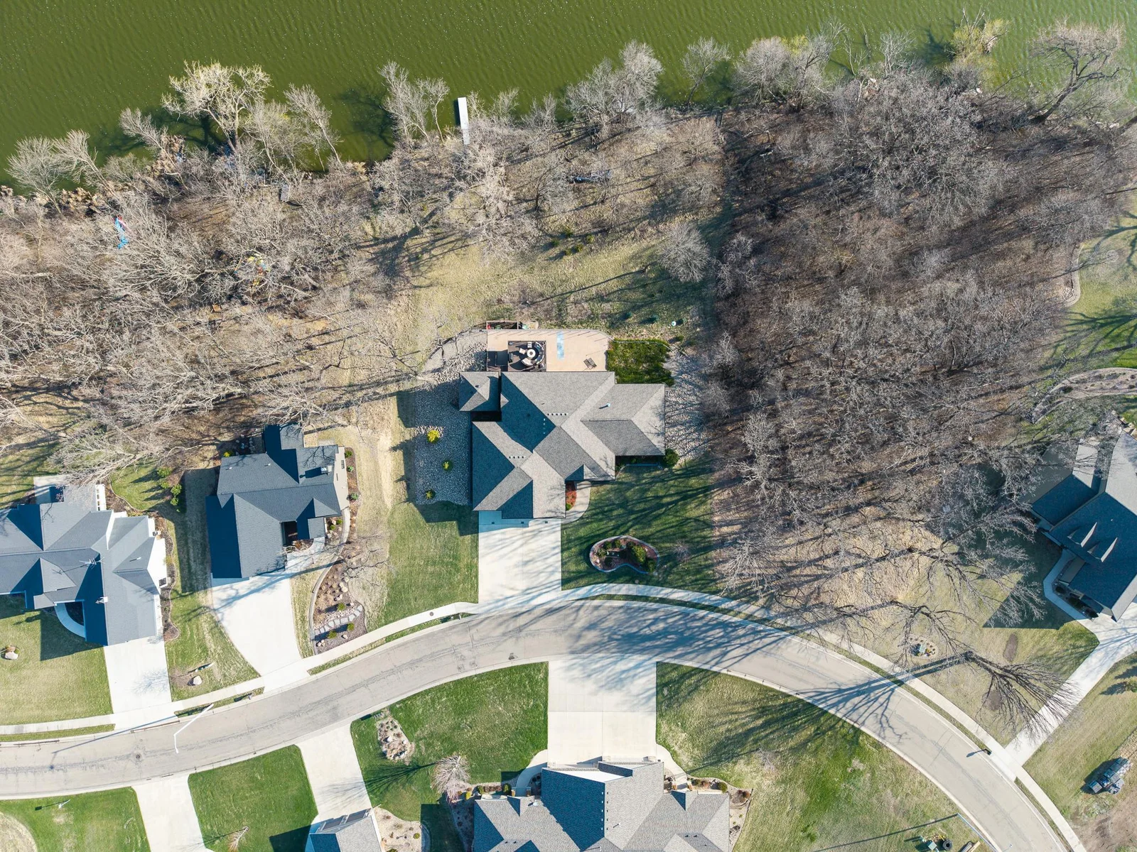 DJI_20250421174555_0006_D_001.jpg