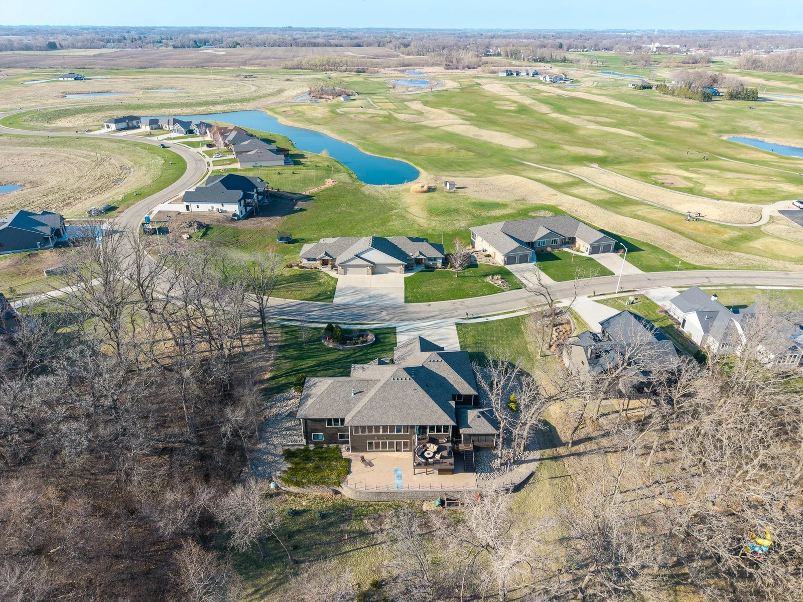DJI_20250421175620_0022_D_001.jpg