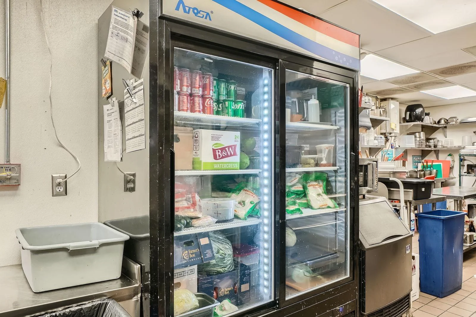 712 University Ave W - Web Quality - 011 - 11 Refridgerators.jpg