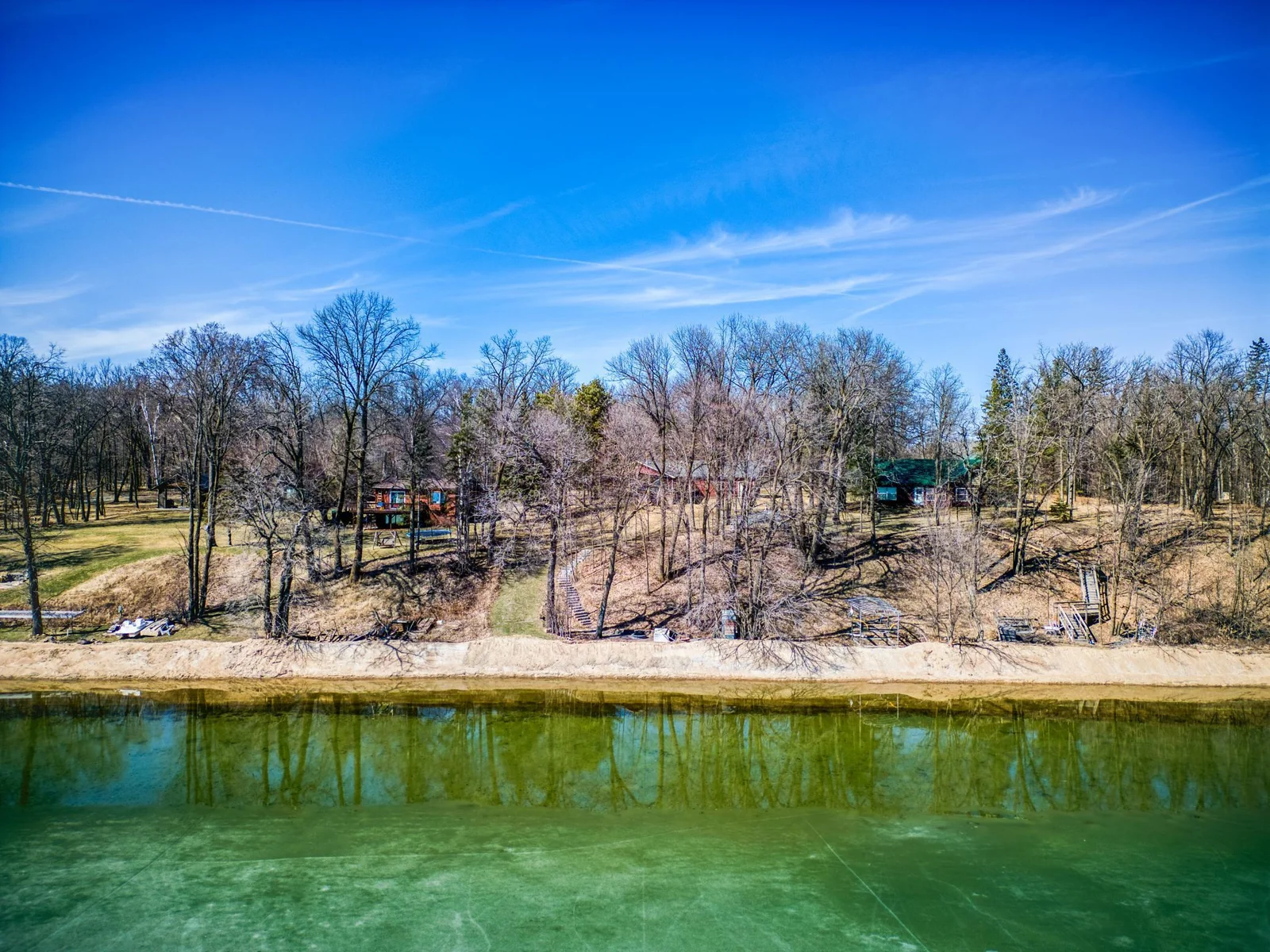 The most amazing sandy shoreline is found right here on the north side of the lake!