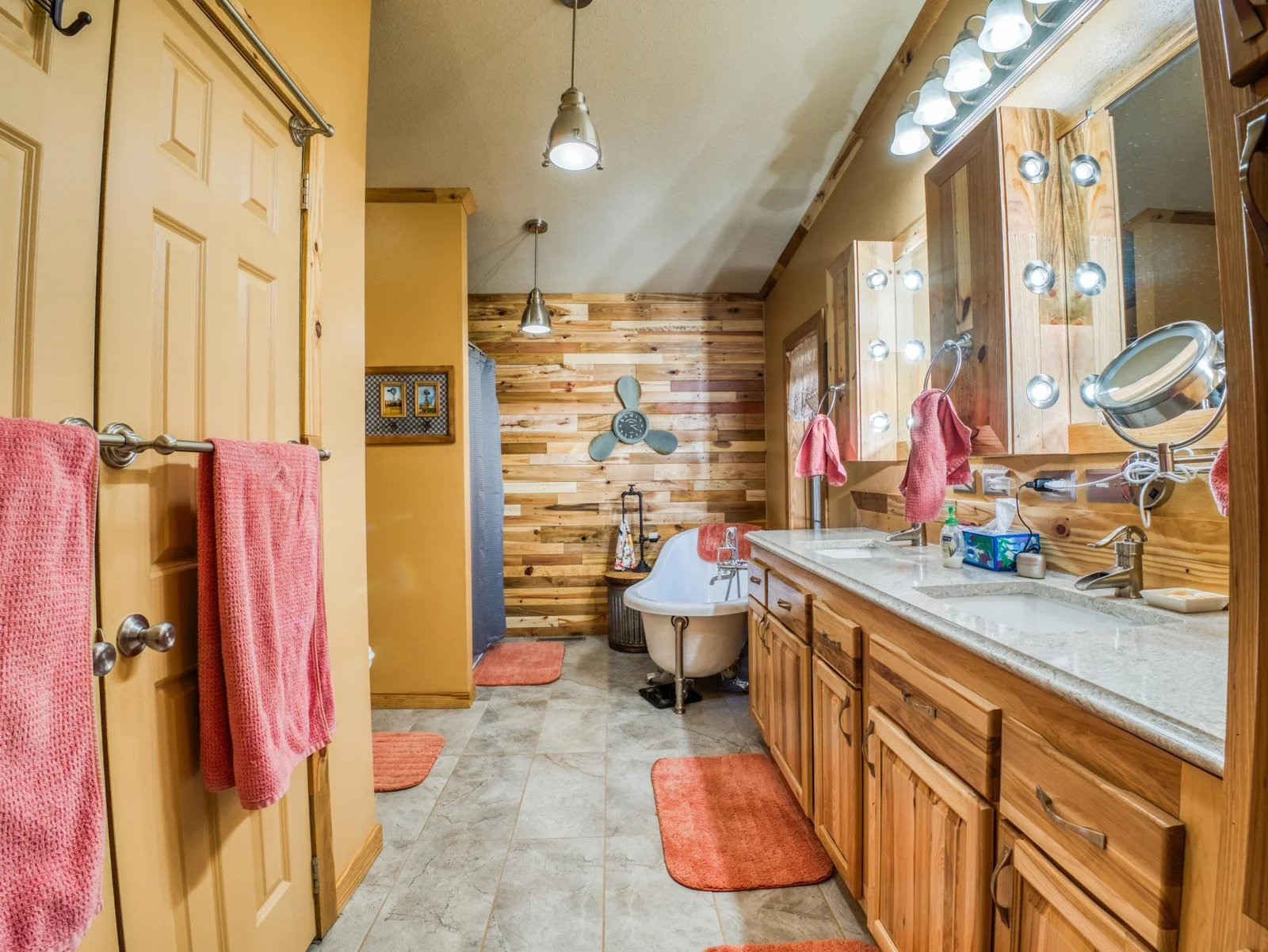 Master Bathroom.