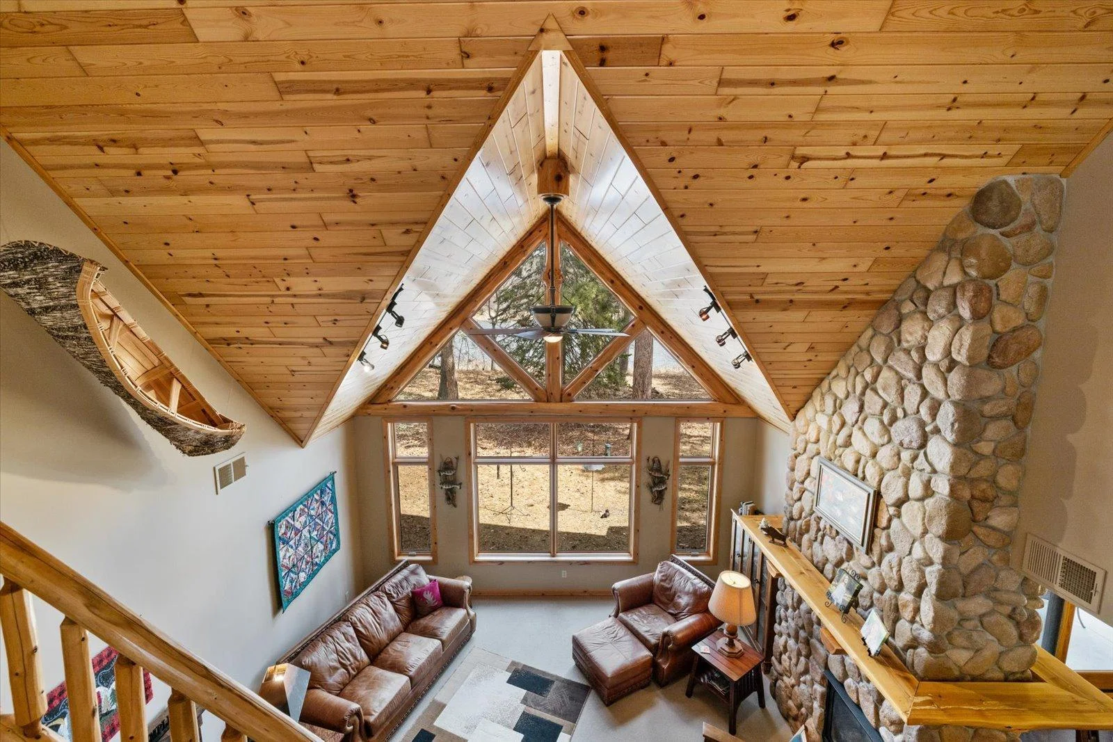 054-Interior.jpg