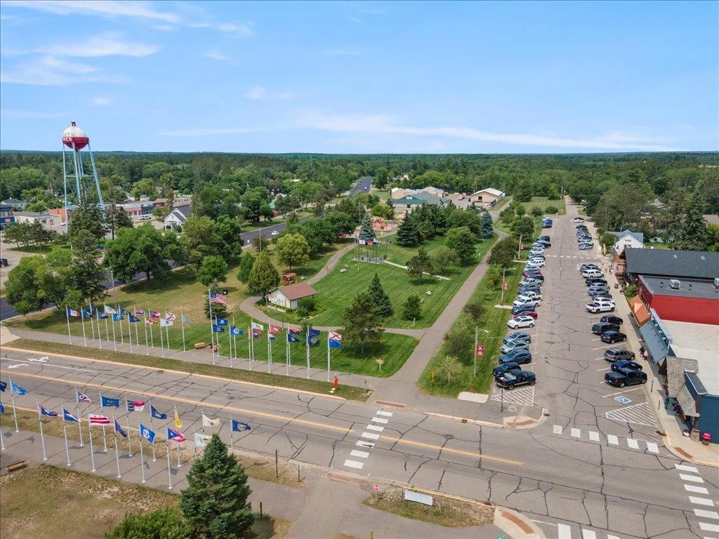 Bober Town - Yes, Pequot Lakes!