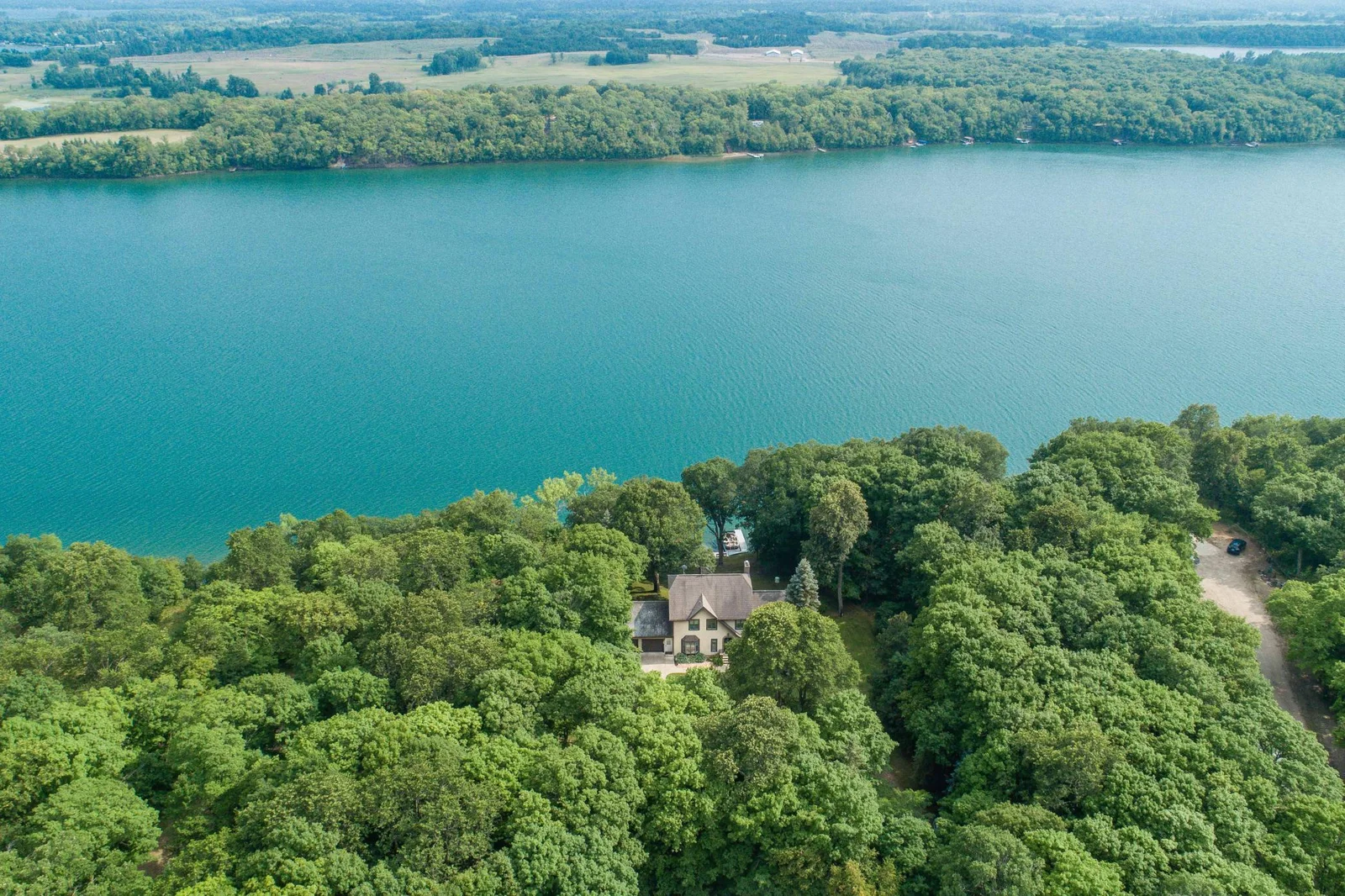 40861 Acorn Dr aerial with lake.jpg