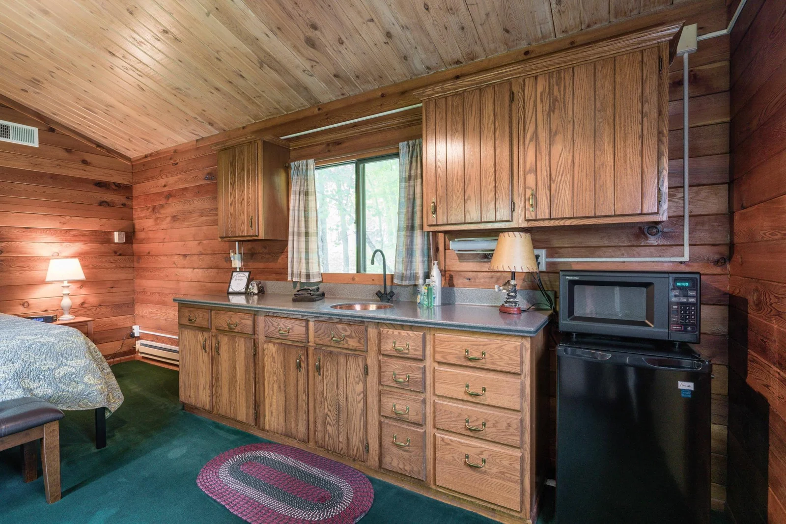 40861 Cabin Interior 2.jpg