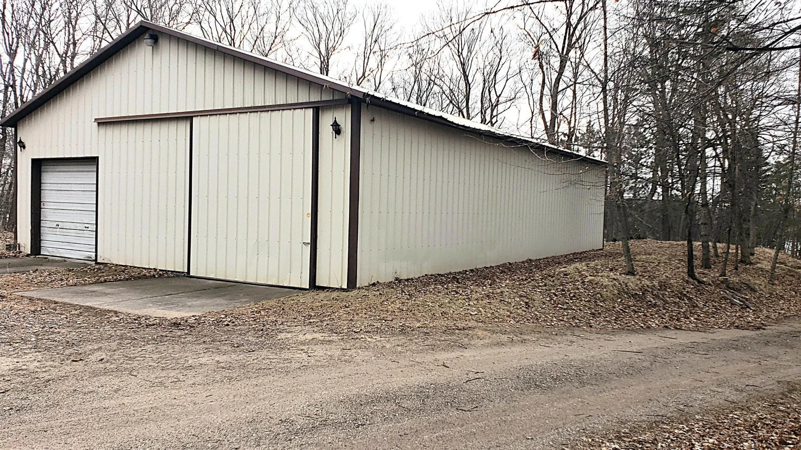 40x63 shed.jpg