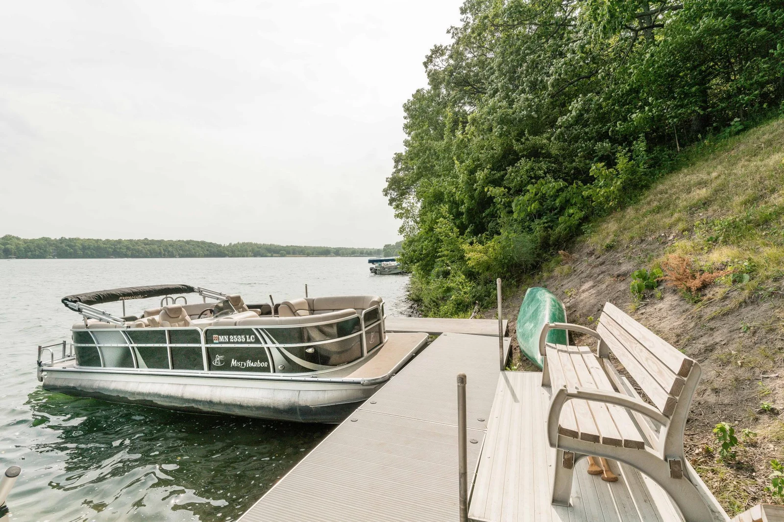 Dock.jpg