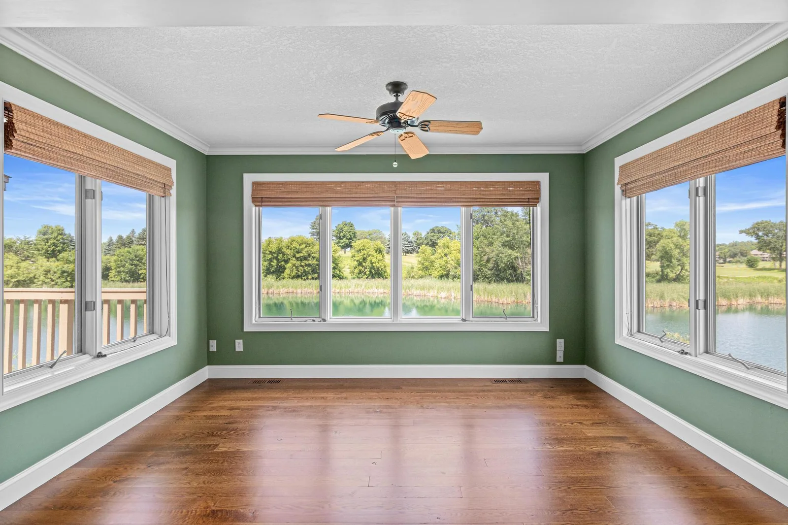 Sun room - main level