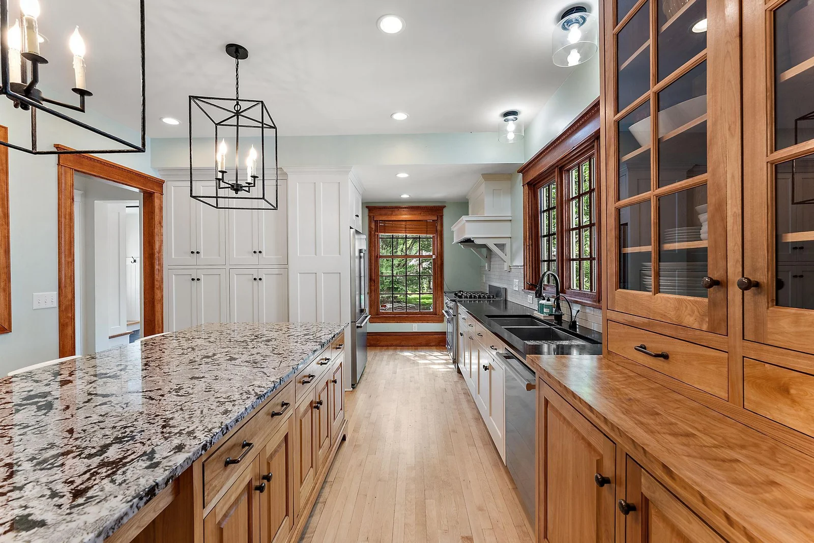 Professional, architect designed kitchen with high quality materials throughout.