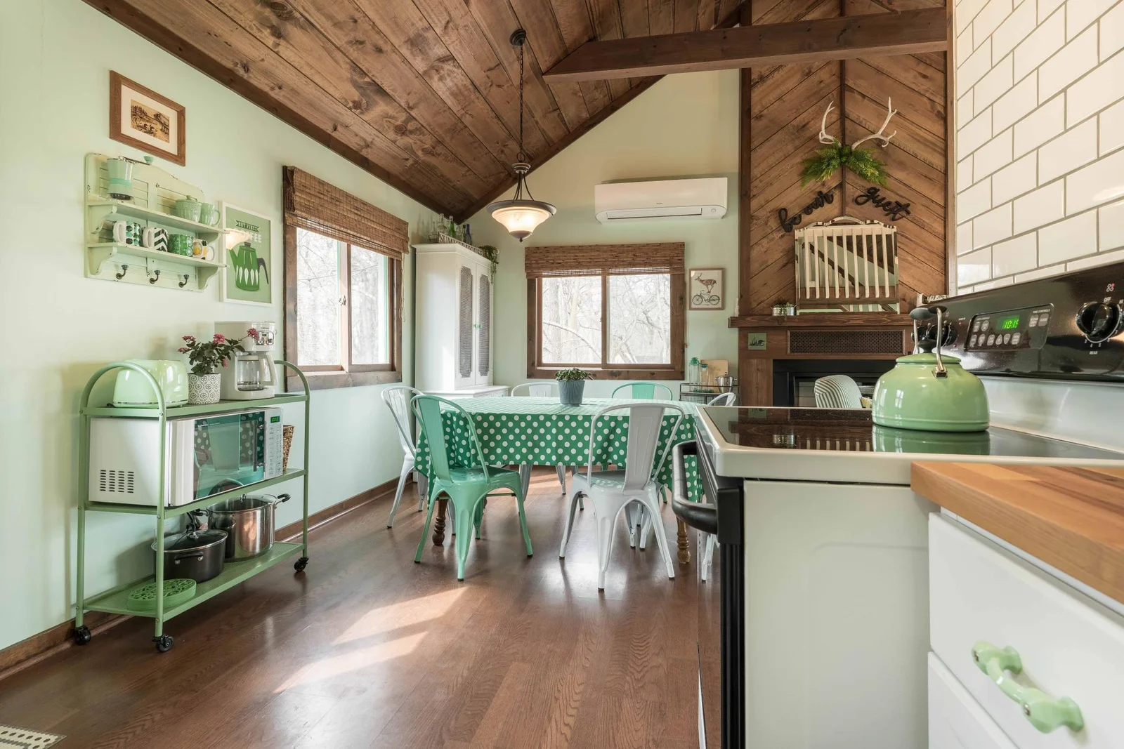Kitchen to Dining