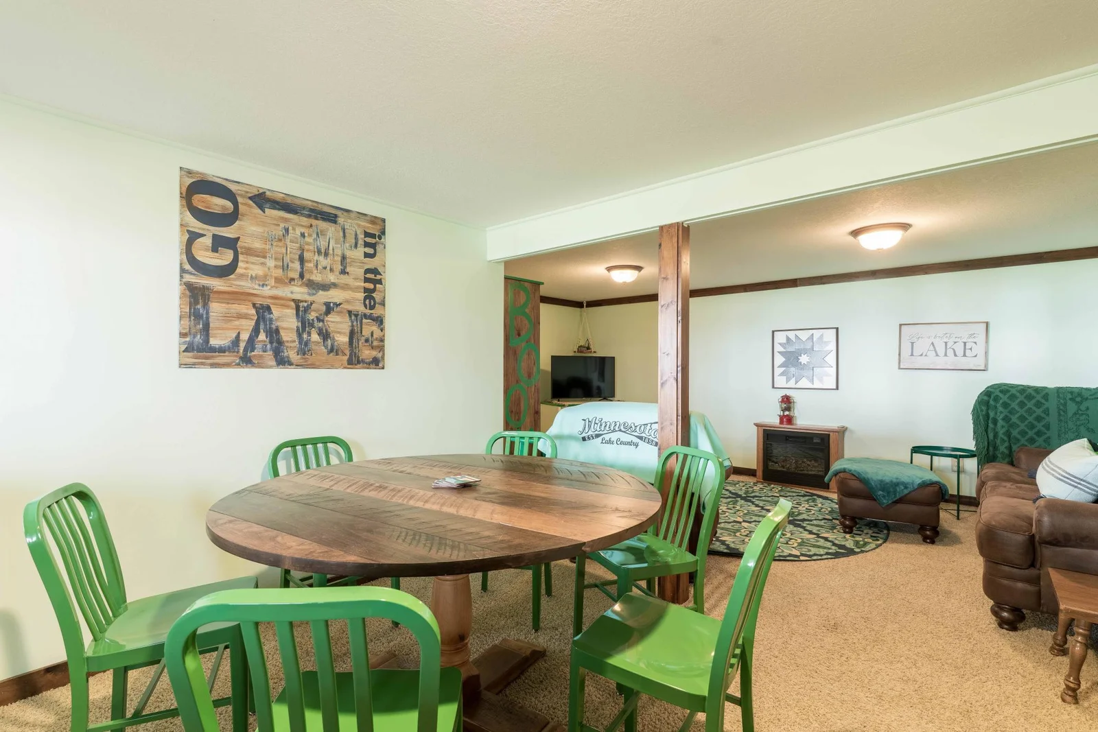 Lower Level Dining