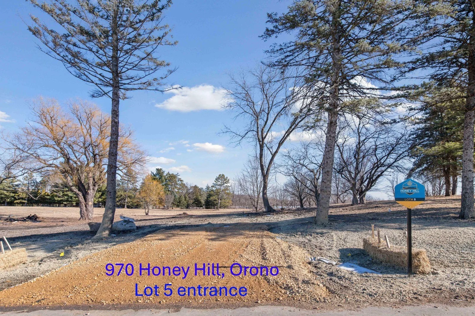 Lot 5 entry from Honey Hill - facing east - photo-0009 L5 entrance 970.JPG