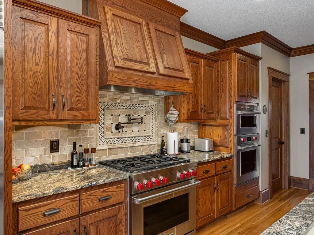 Wolf 36” dual fuel range with pot filler faucet