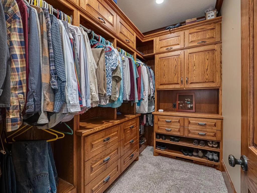 Primary bedroom closet