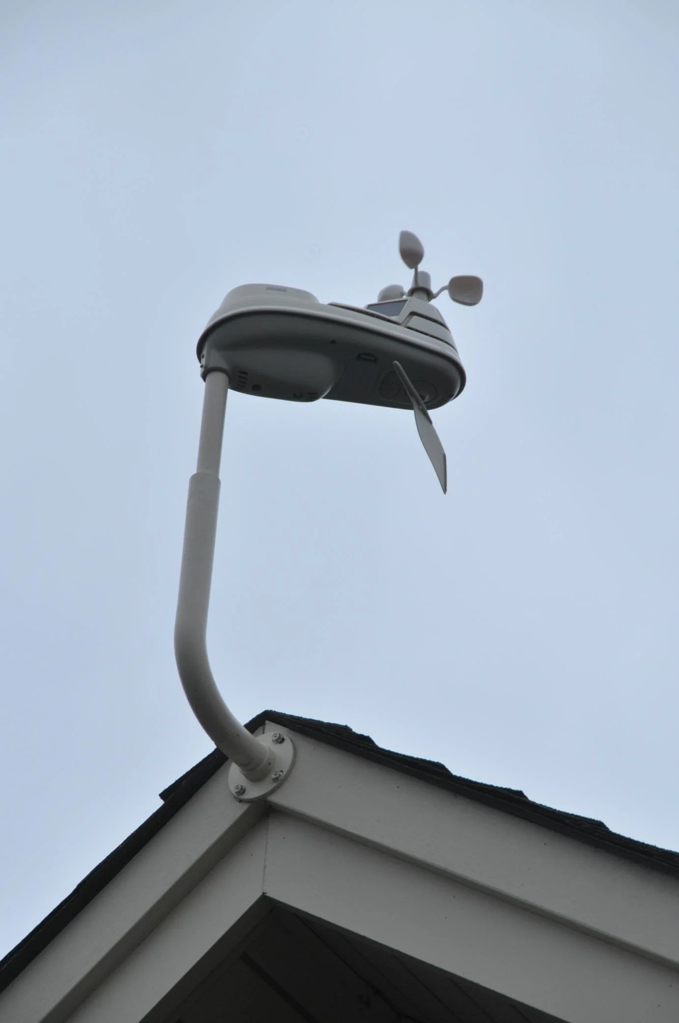 AcuRite 5-in-1 weather station