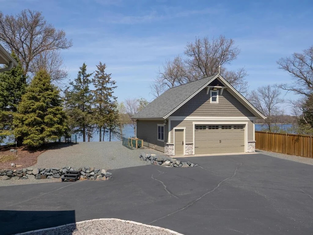 32’ x 26’ detached garage with a full-length loft