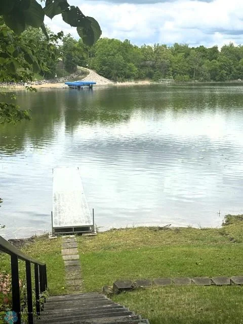 Beachfront NOTE:  DNR will allow 50x50 clearing of lake - permit required