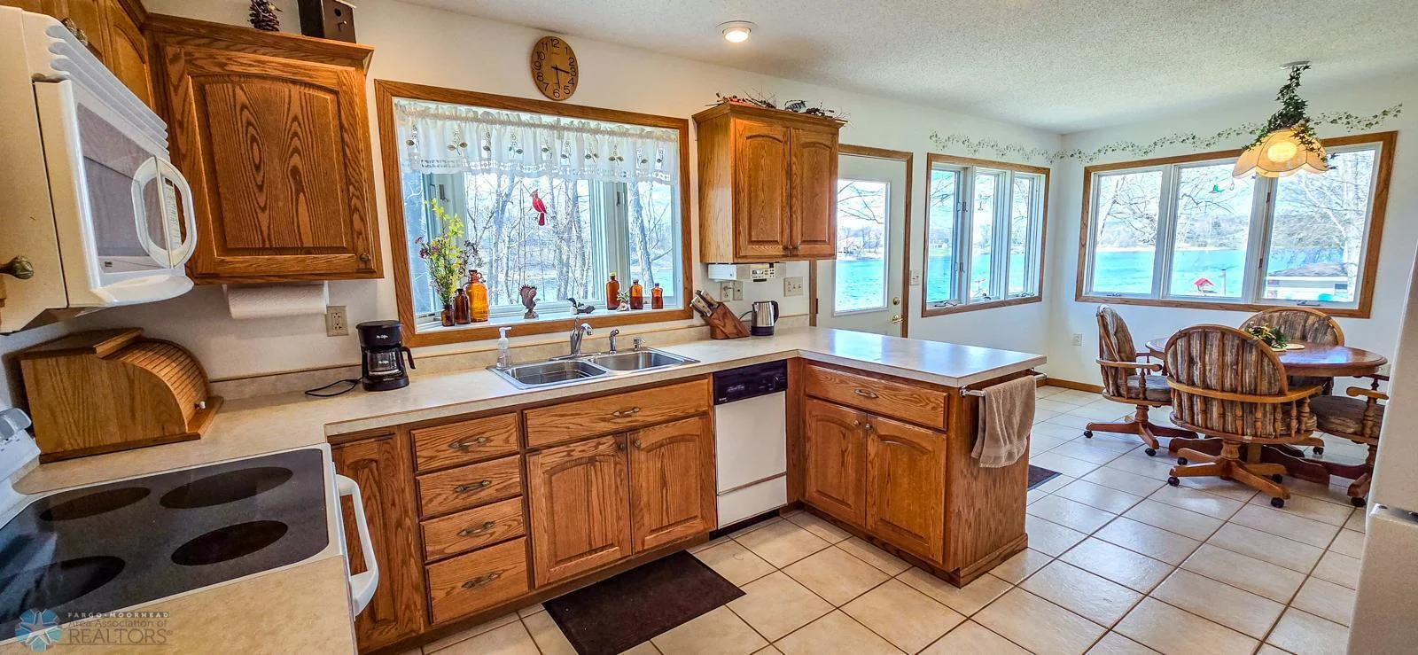 Kitchen open to Dining Area