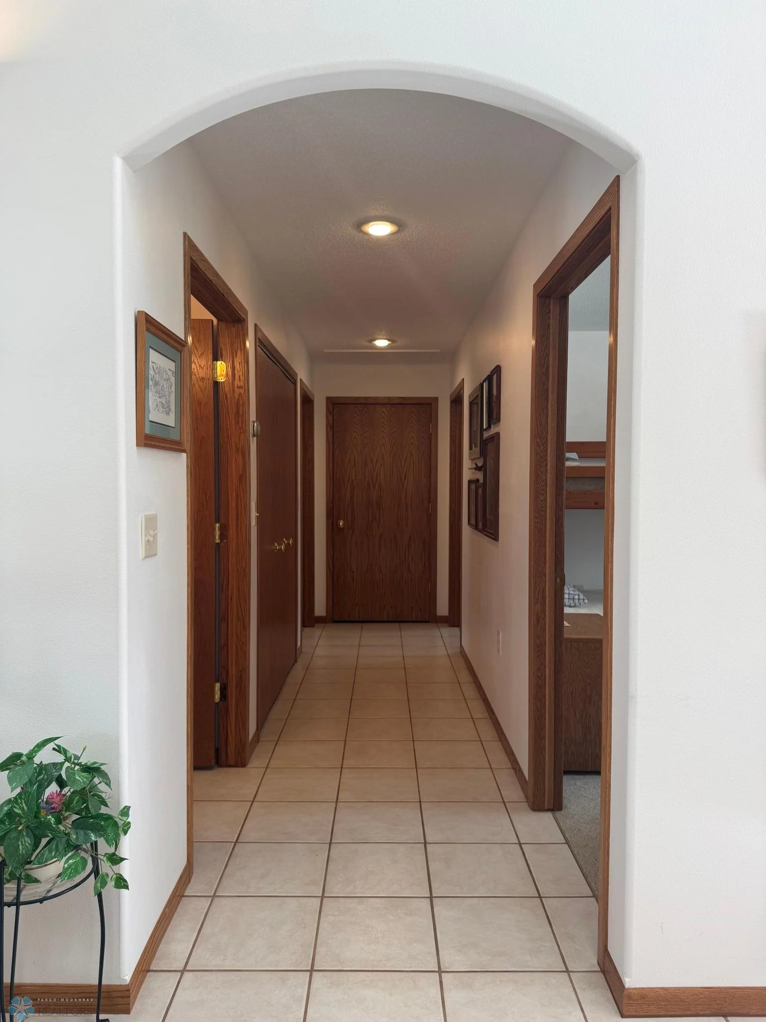 Hallway to Beds/Bath/Laundry