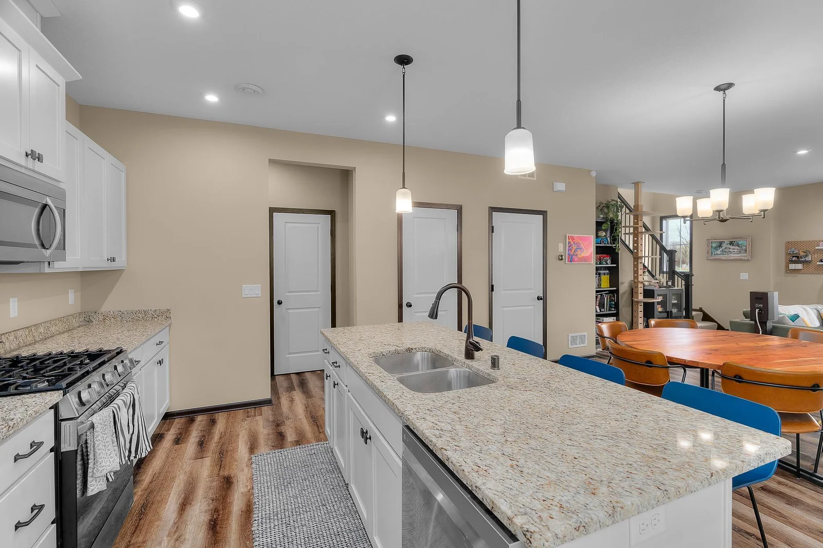 1413 100th Ave NW MLS-14.jpg