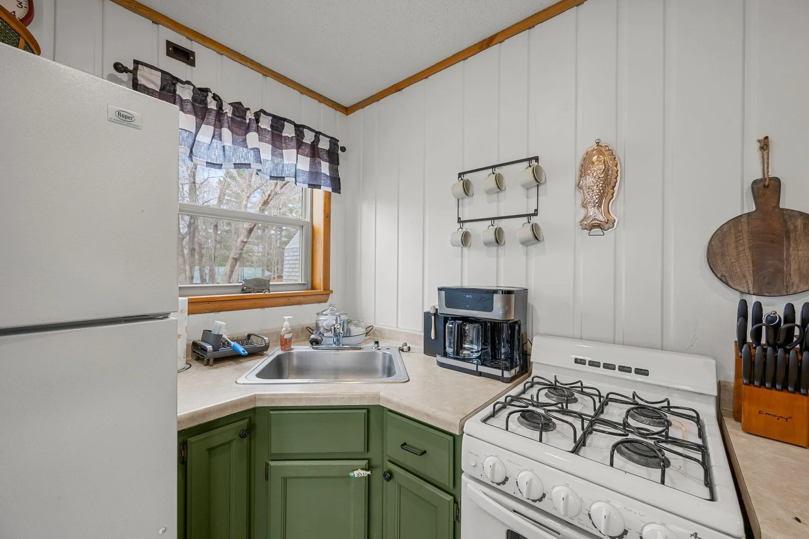 Cabin 3BR/1BA