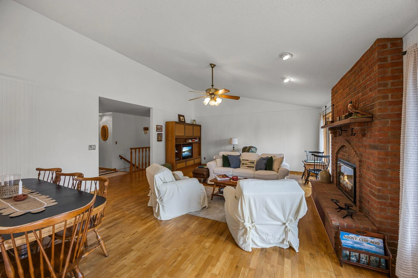 Main House 4BR/3BA