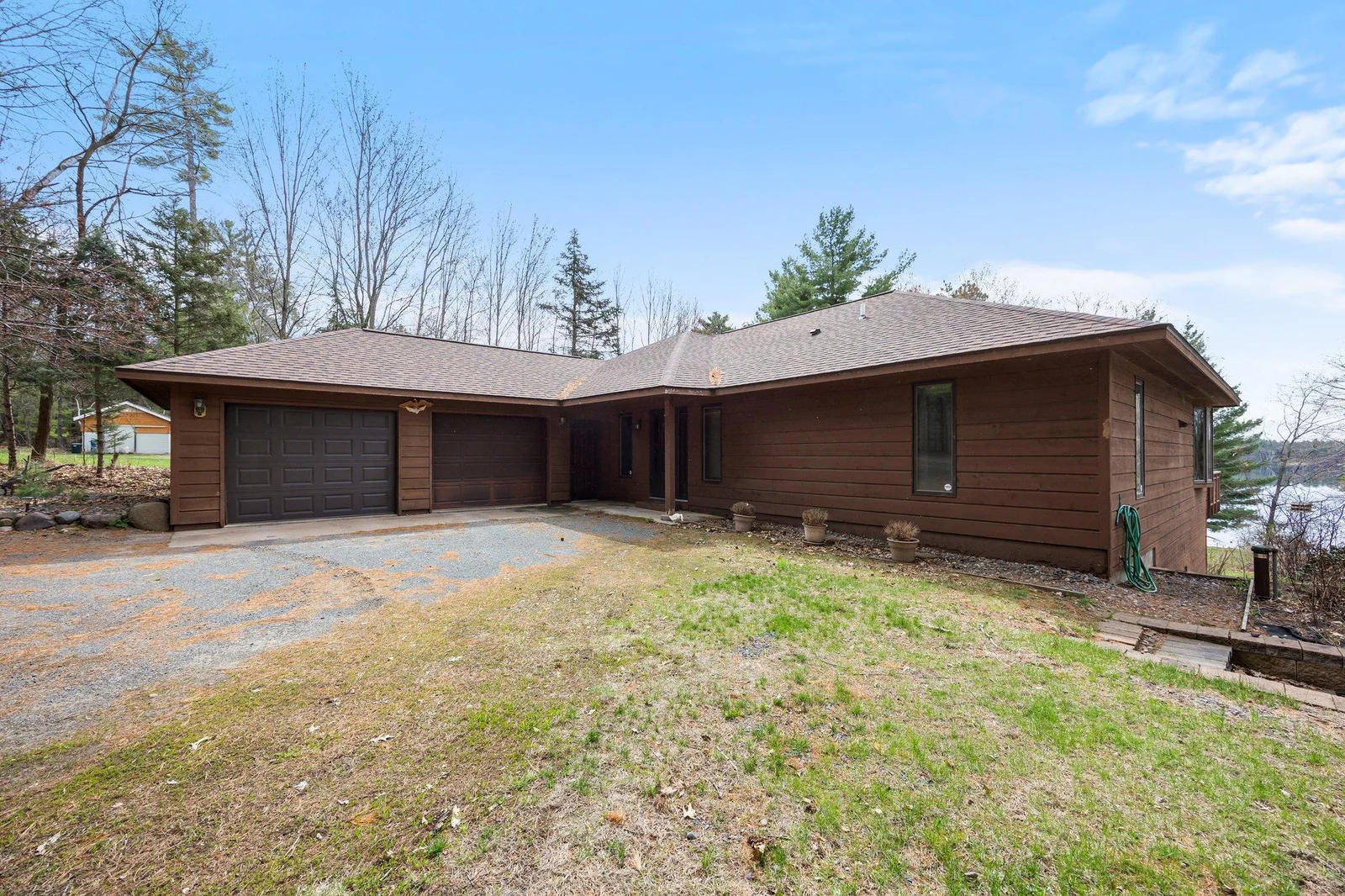 Main House 4BR/3BA
