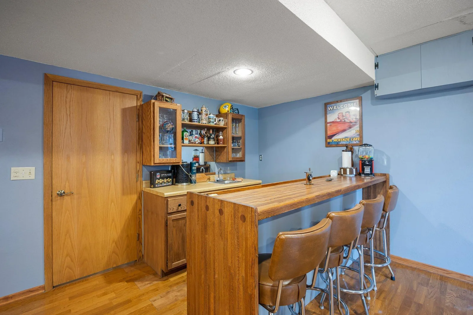 Main House 4BR/3BA