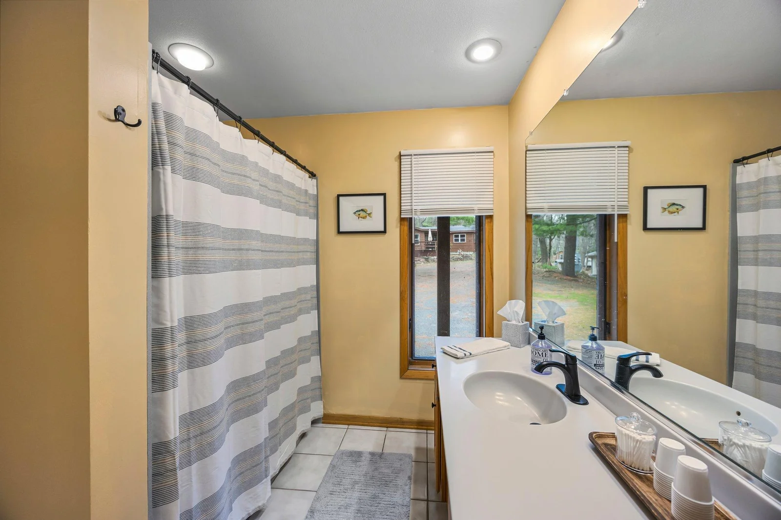 Main House 4BR/3BA