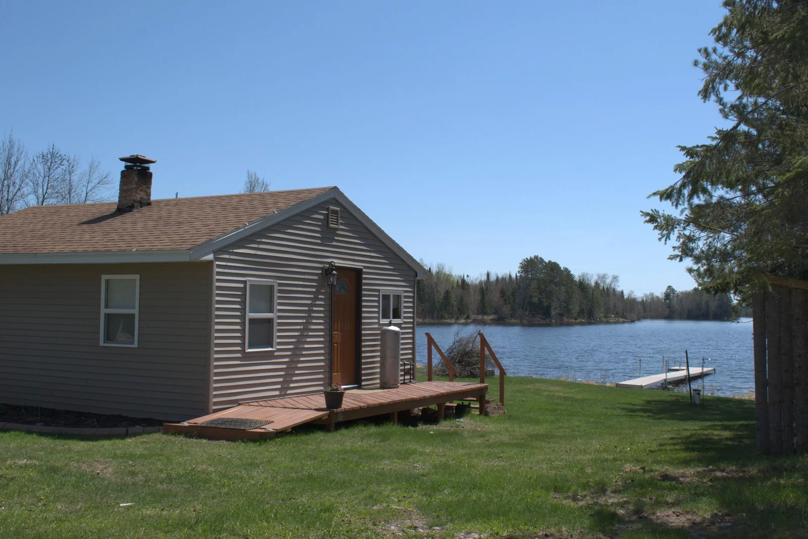 Guest house porch