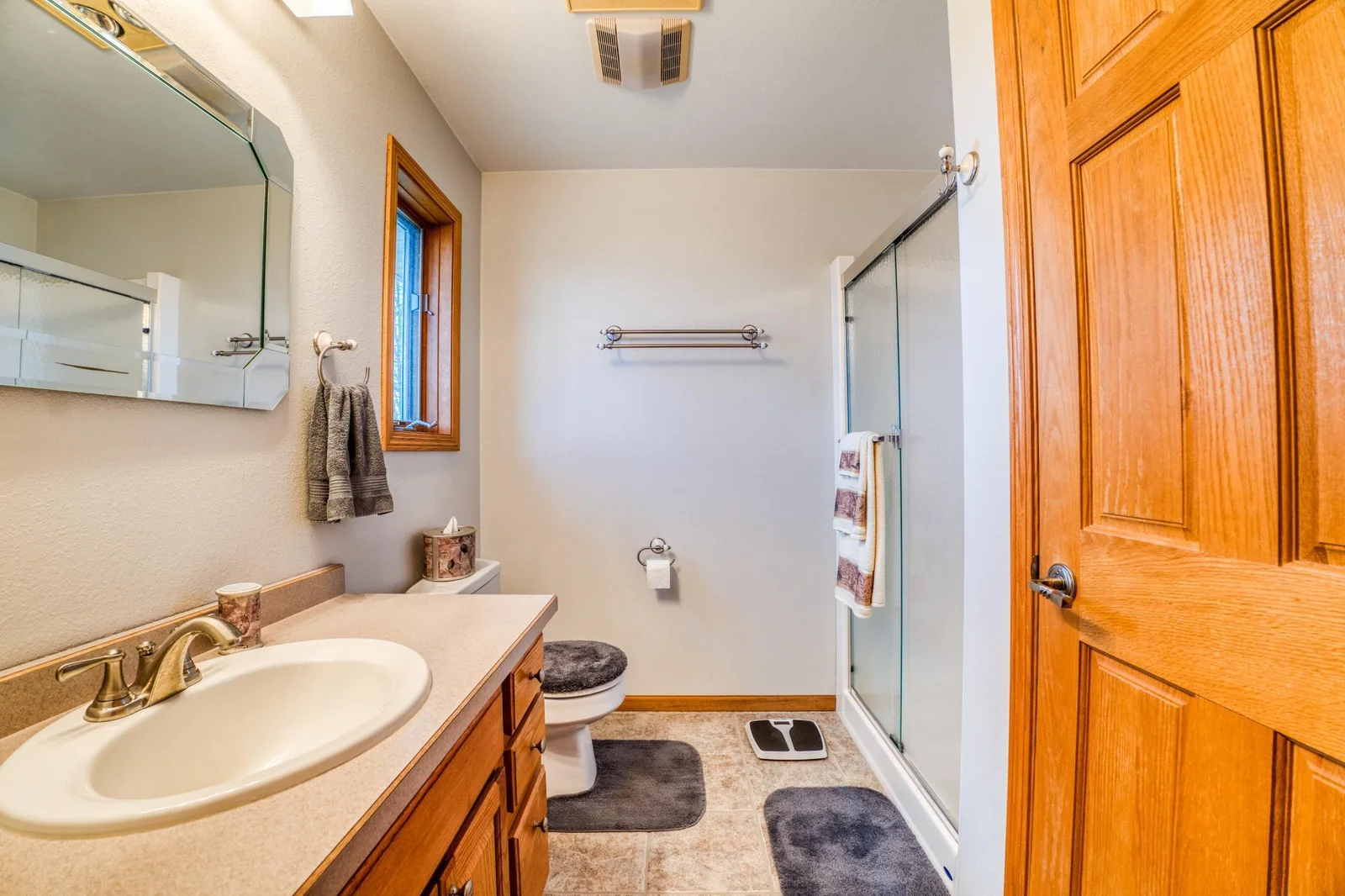 Primary Bath 1