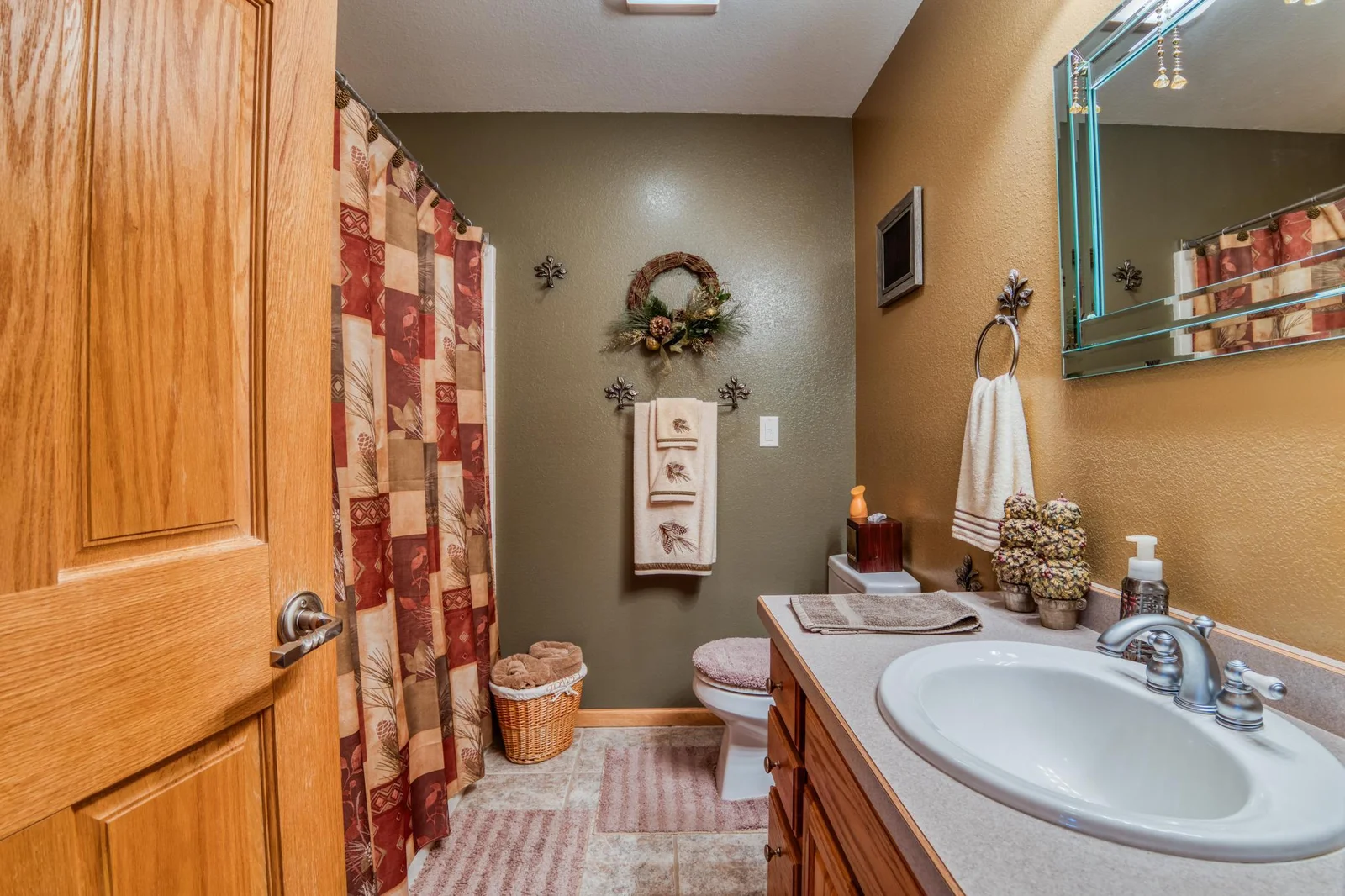 Main Bathroom