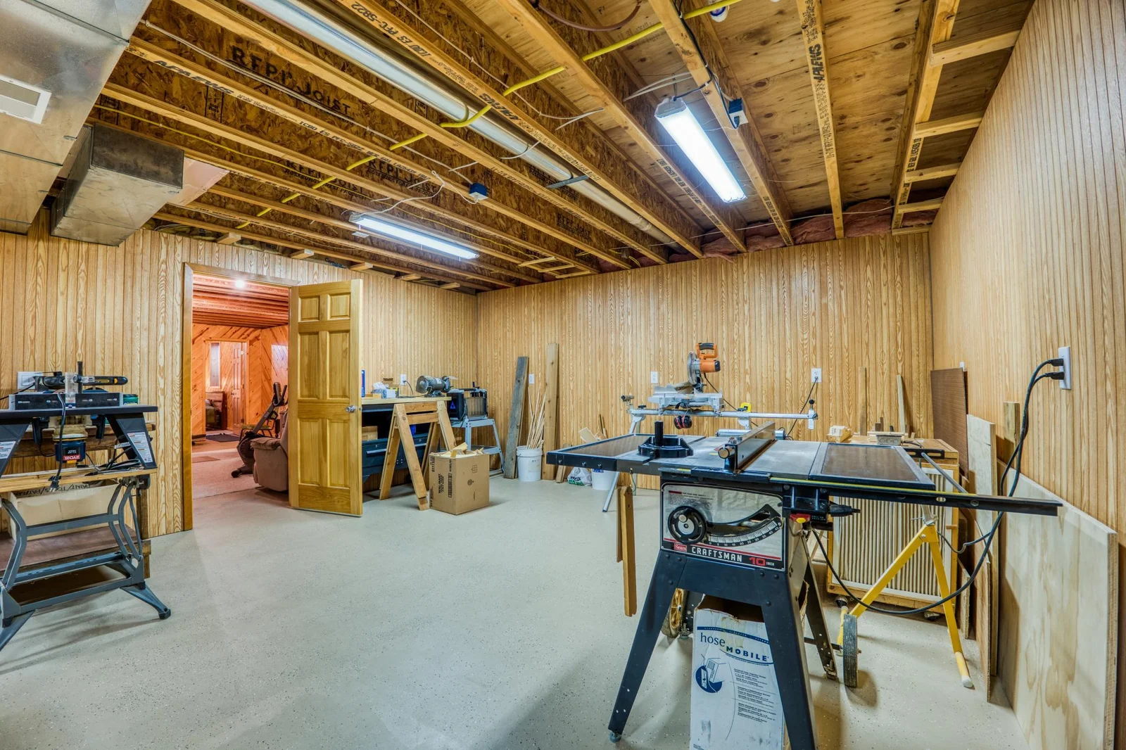 Hobby Room 2
