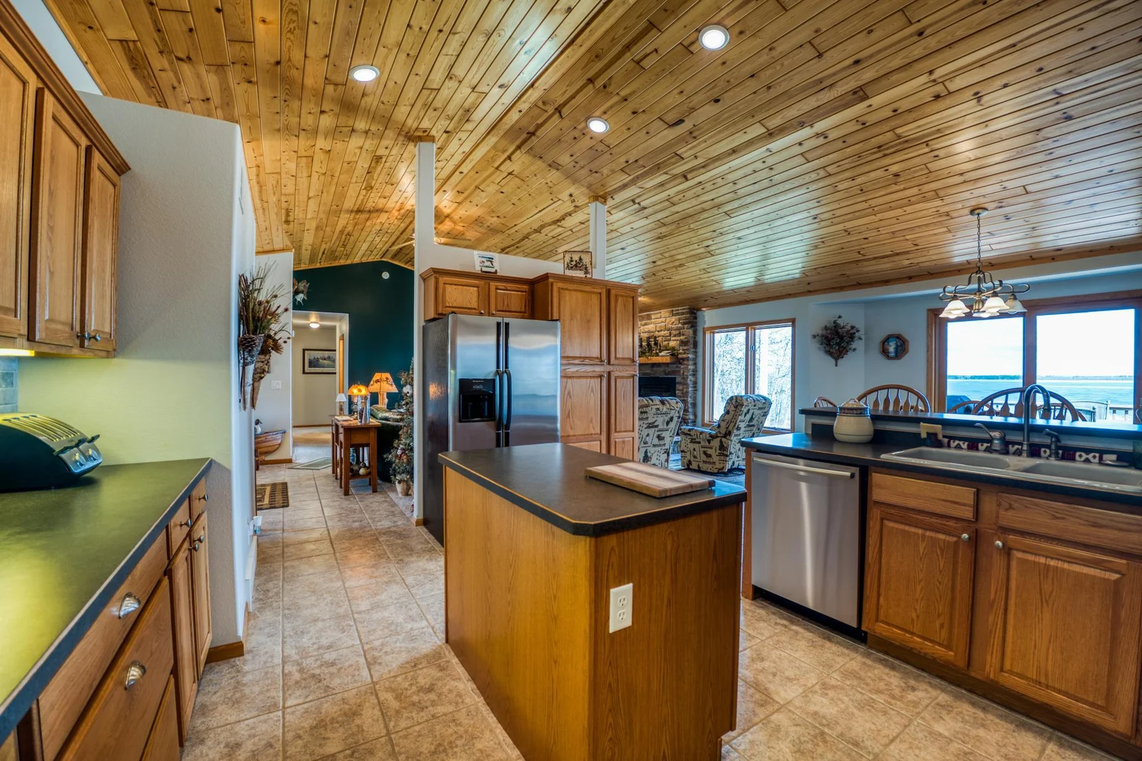 Kitchen 8