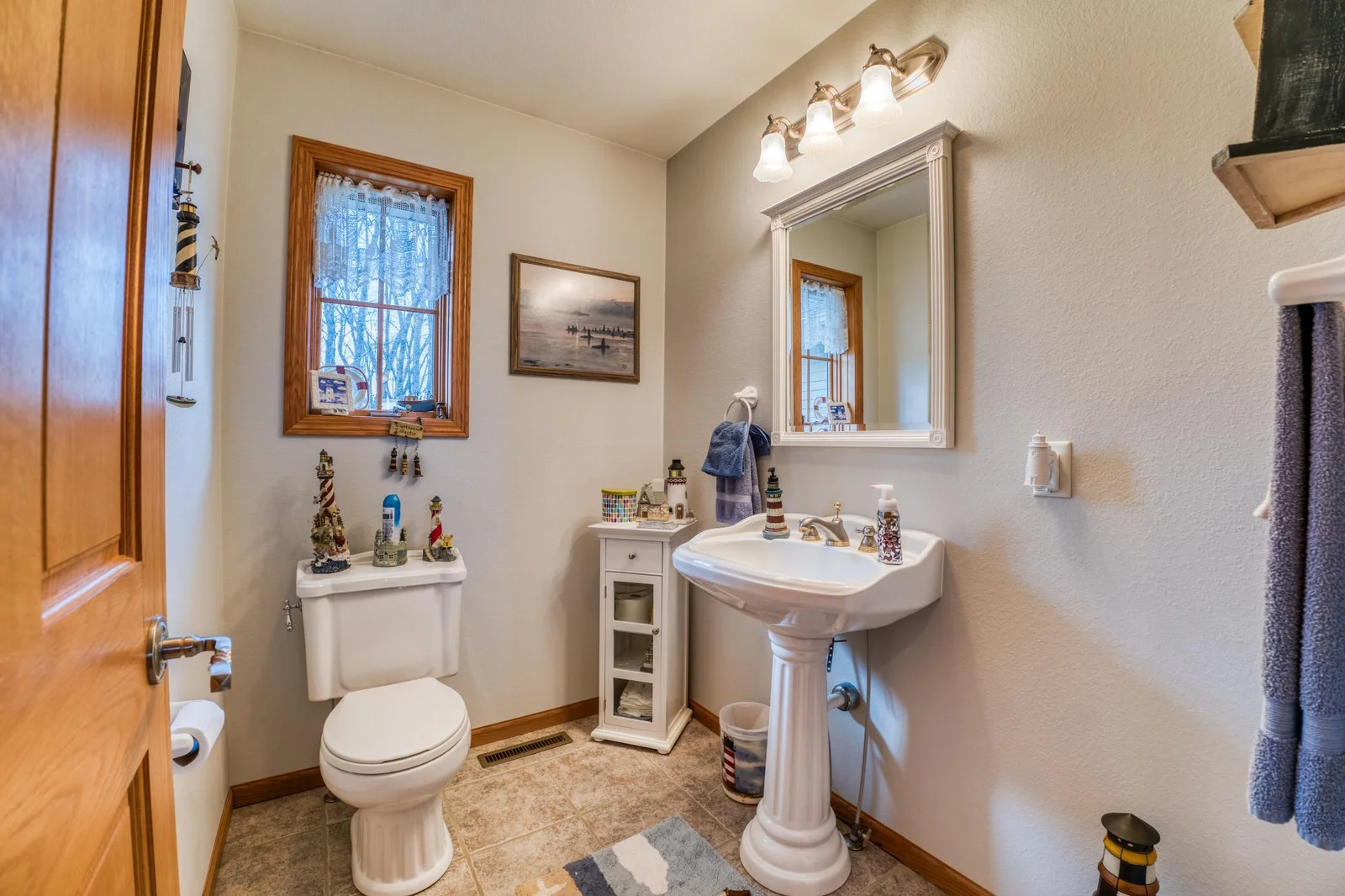 Main Floor Half Bath