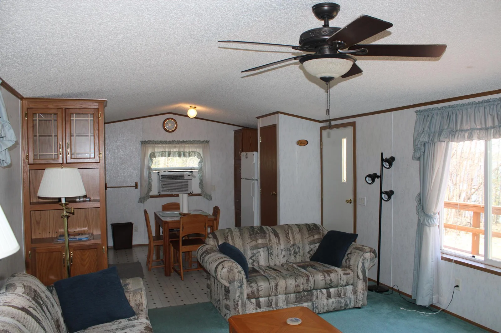 Entry/Living