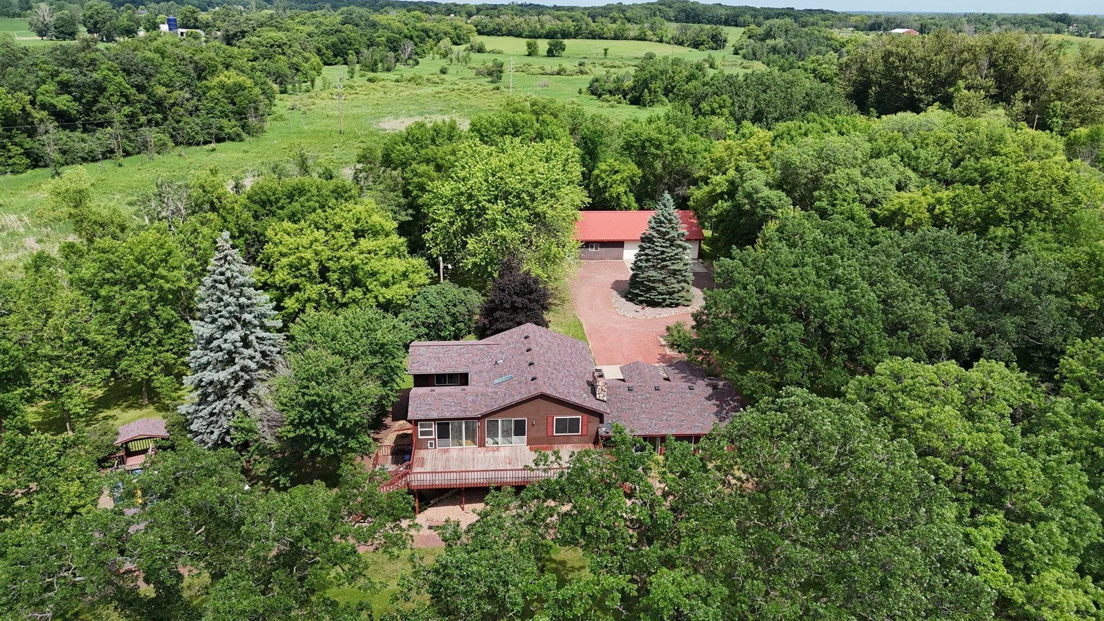 House - lakeside
