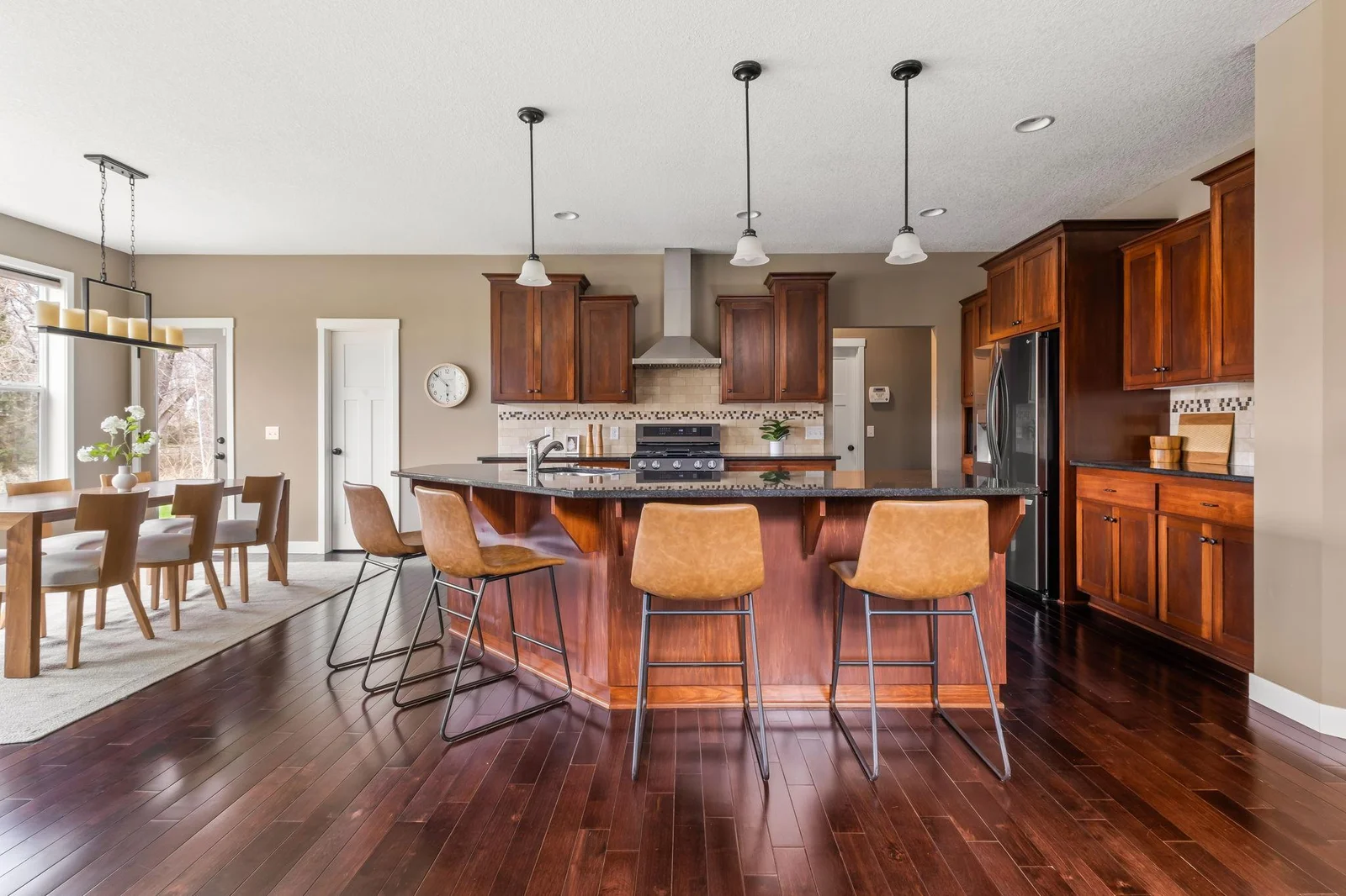 Incredible Kitchen
