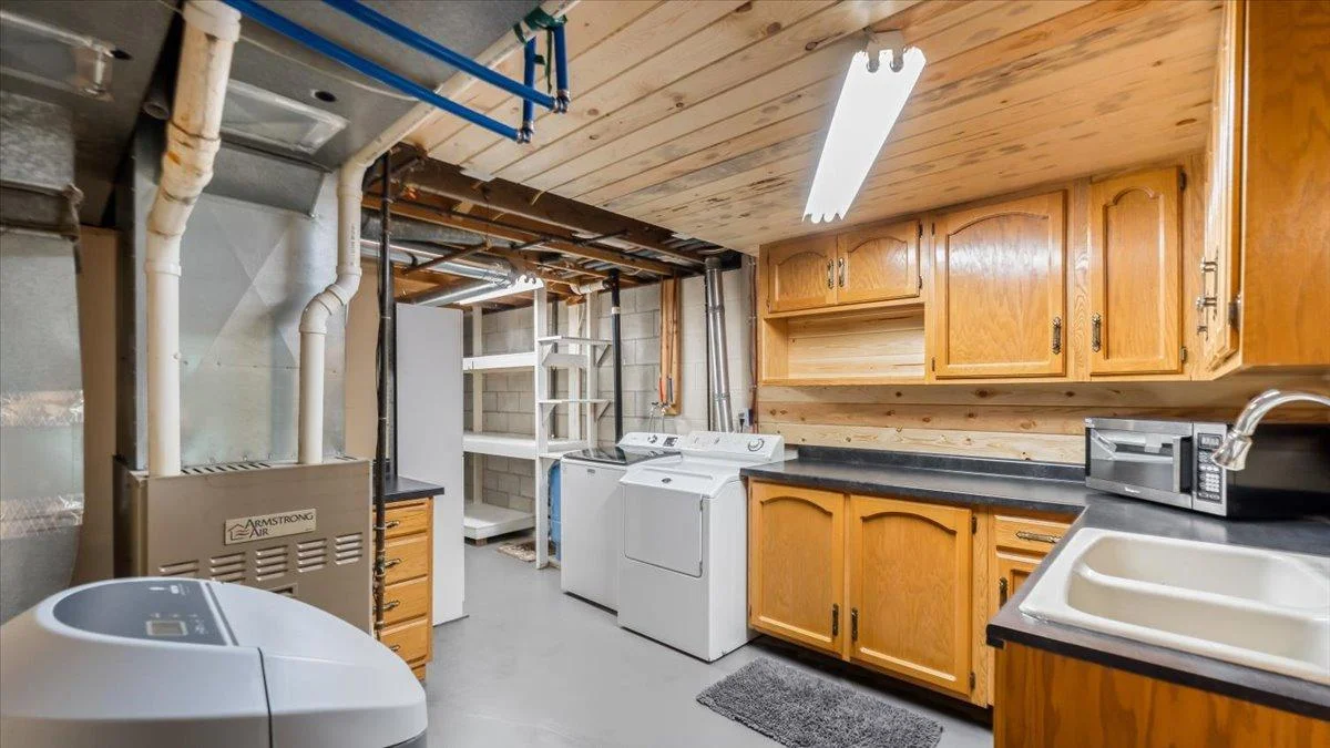 Utility Room/Storage