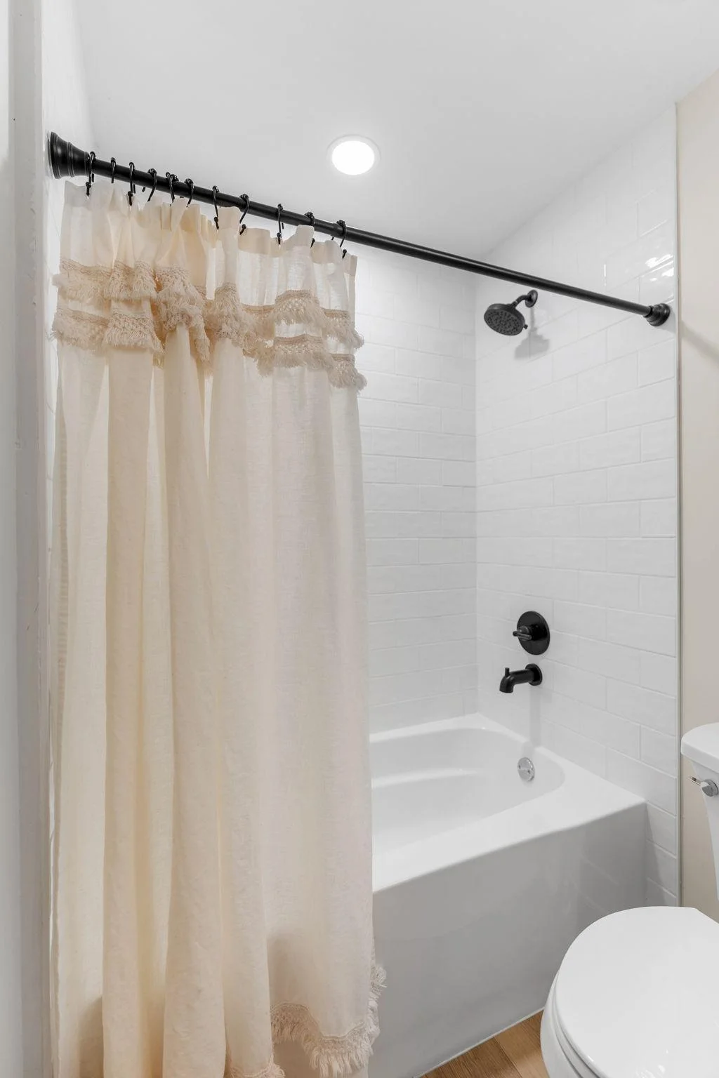 Classic subway tile tub surround