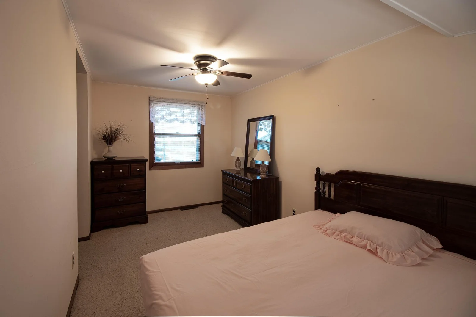 9x15 upper bedroom 2