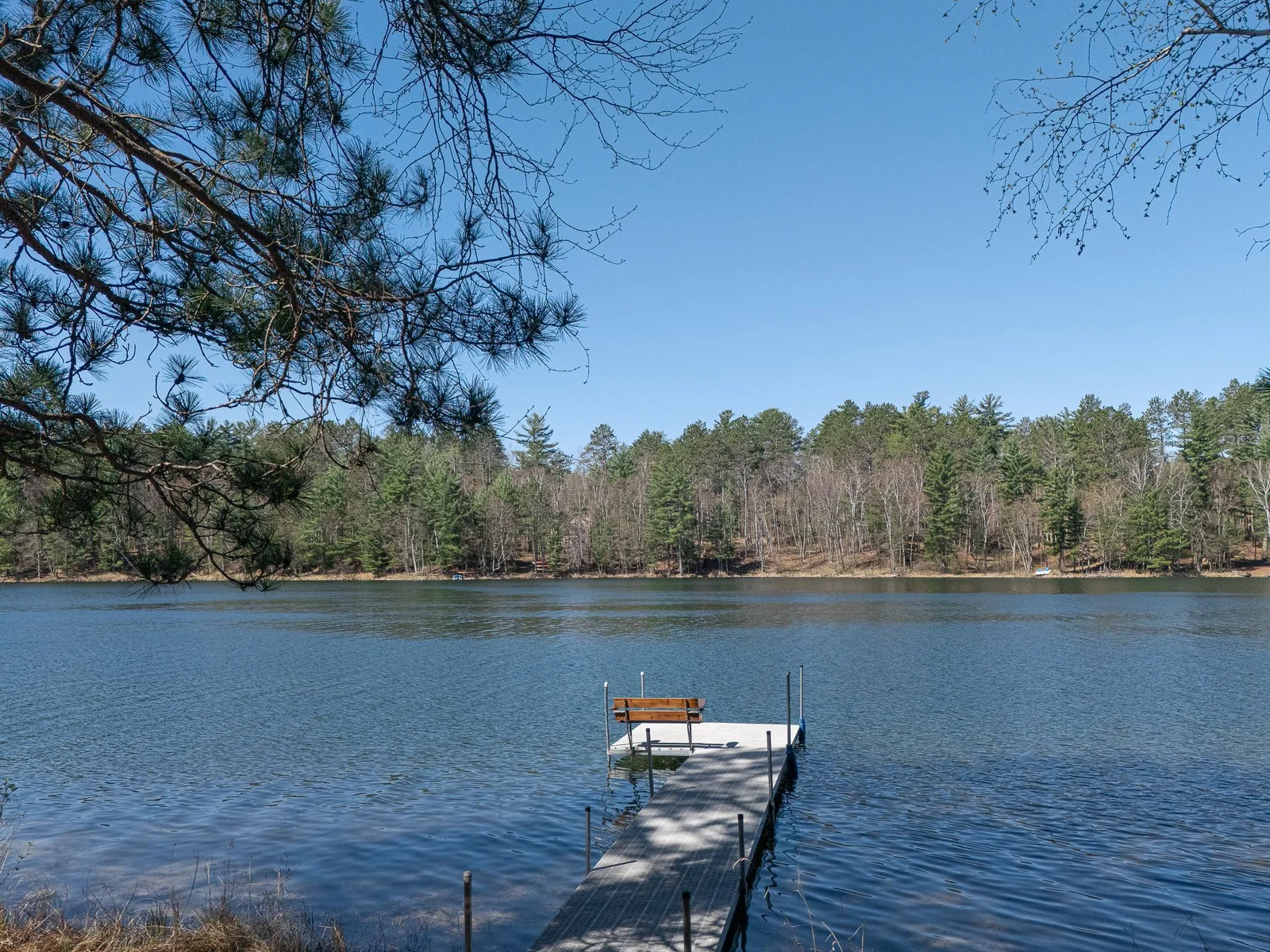 What a view of Coffin Lake from your dock