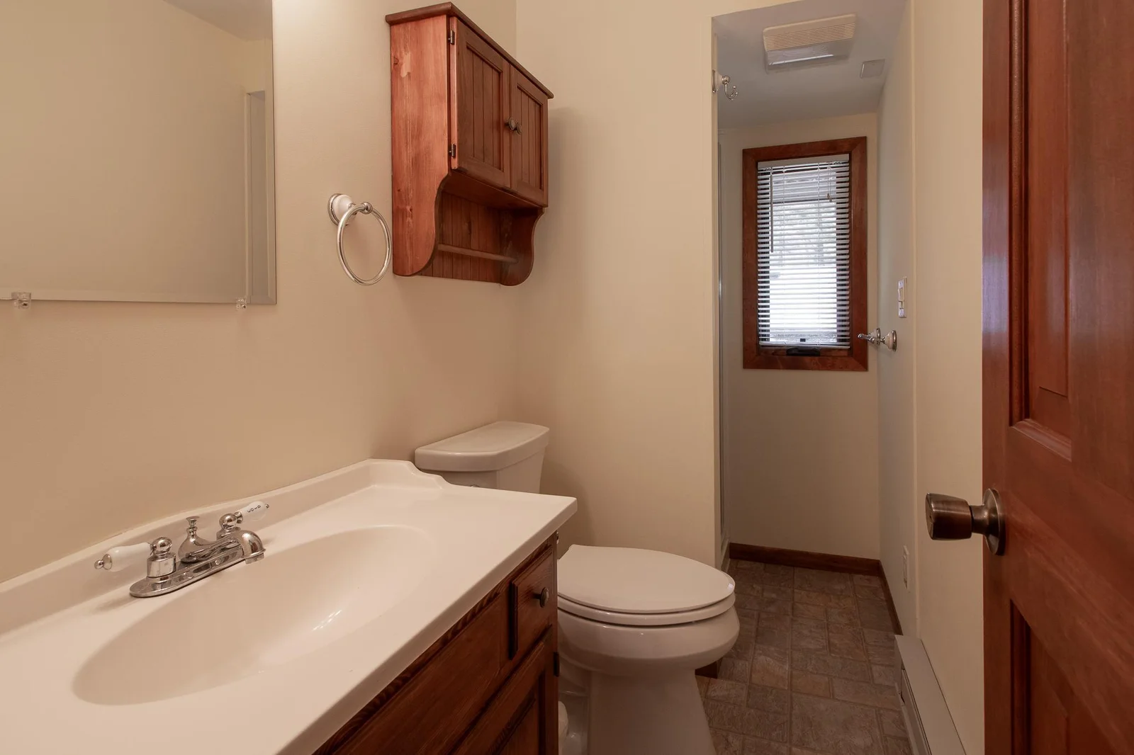 Lower 3/4 Bathroom