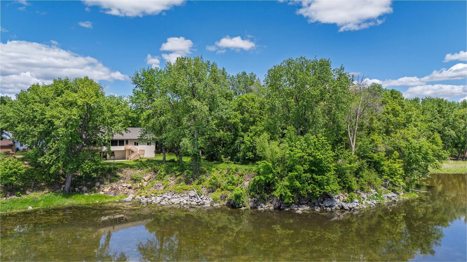 Enjoy kayaking, canoeing, and paddle boating right from your backyard