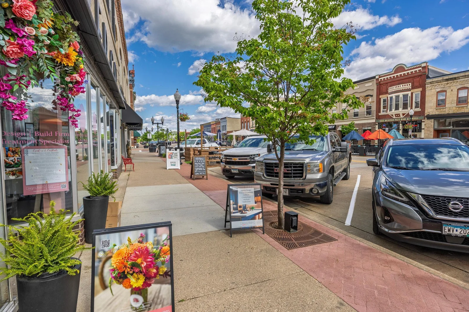 Enjoy the classic car shows, unique shops, great food, and Rivertown Days in the heart of Hastings