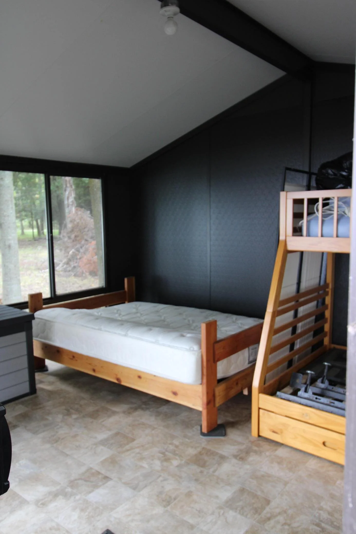 bunkhouse1.1