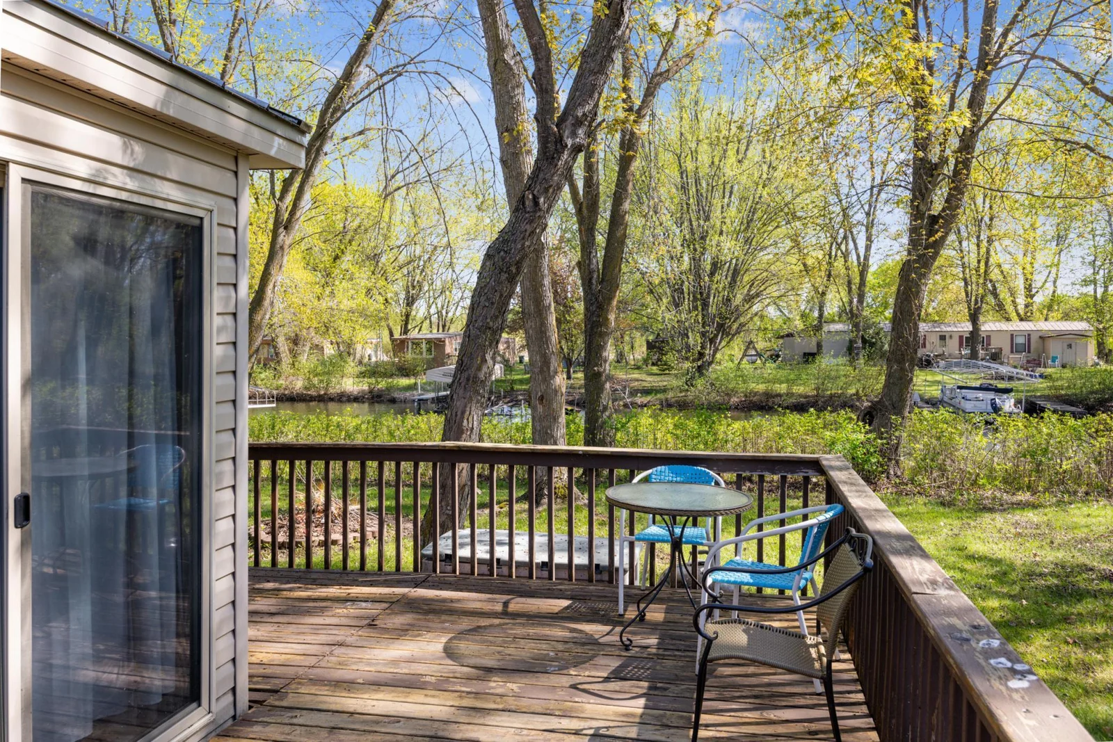 Wrap around deck!